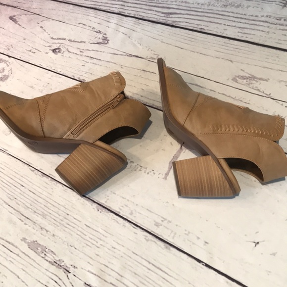 David Aaron booties - Picture 3 of 10